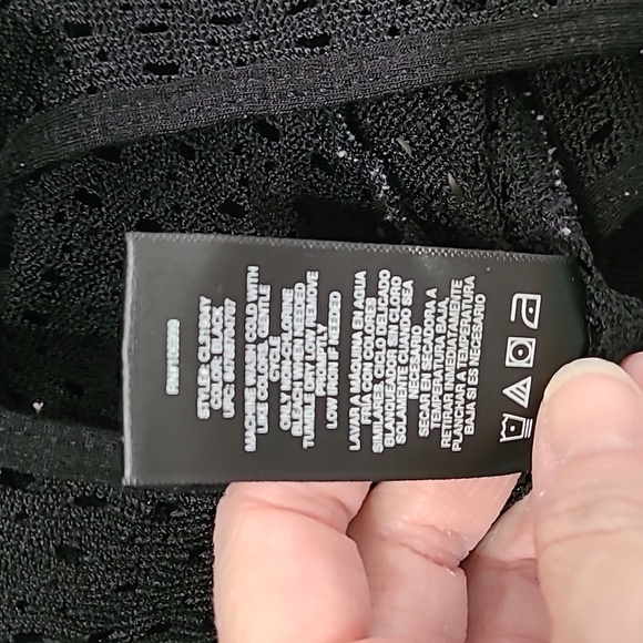 Catalina women's black hooded swimsuit cover-up size Medium (8-10) - Picture 6 of 8